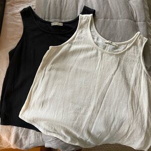 Na Nin cotton tanks nwt one size